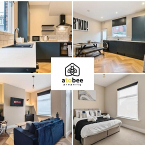 Manchester Cosy & Modern home Central Manchester near CoOp Live, City Centre & Etihad - perfect for leisure & contractor guests - free parking!